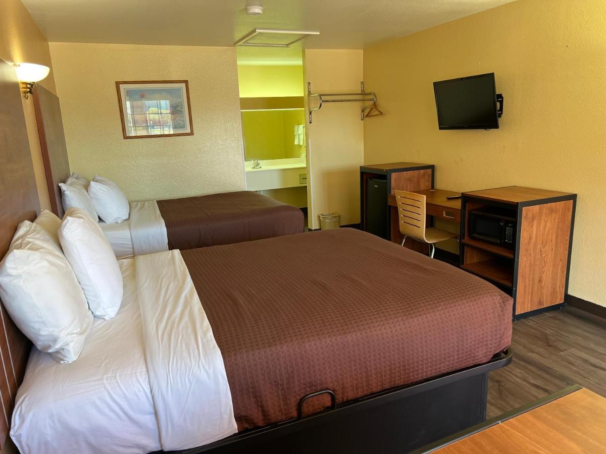 Executive Inn & Suites Lackland Afb Сан Антонио Екстериор снимка