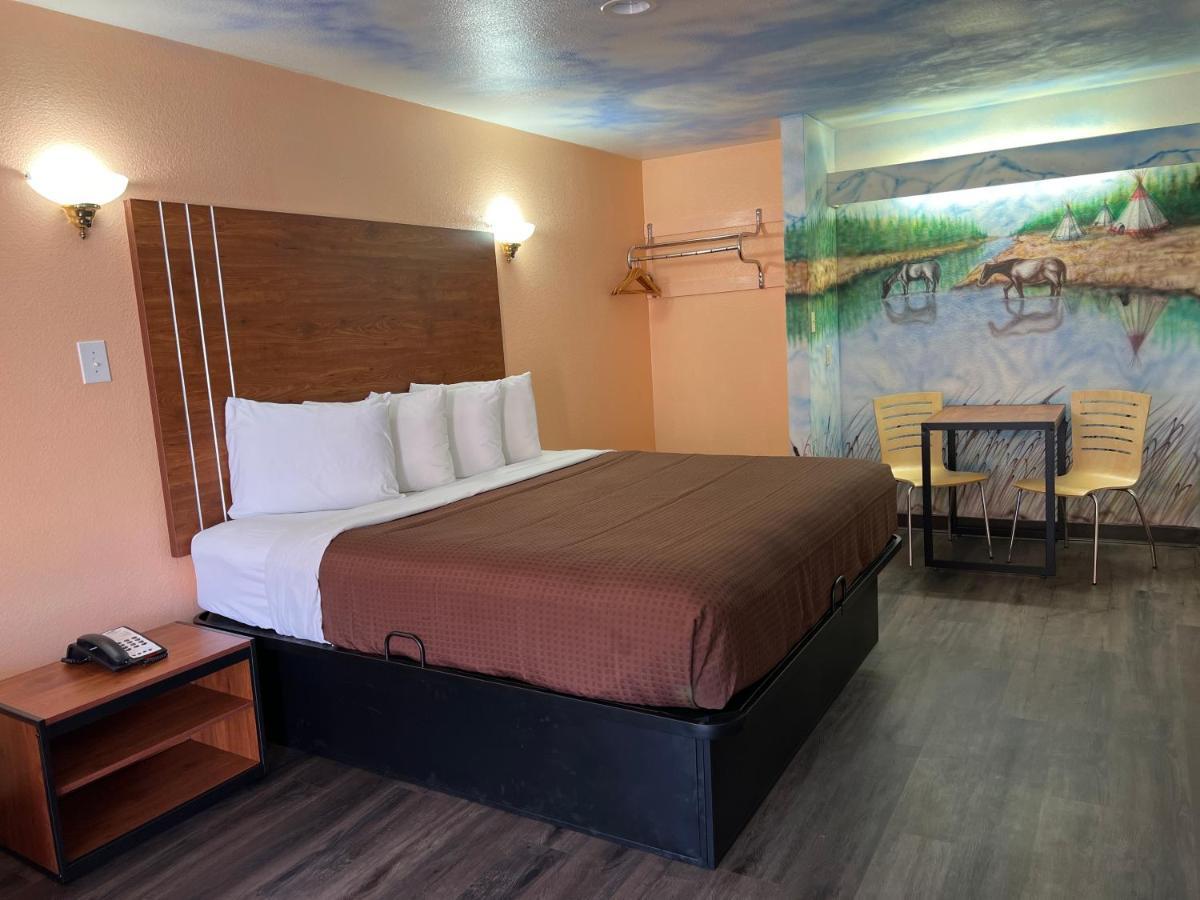 Executive Inn & Suites Lackland Afb Сан Антонио Екстериор снимка