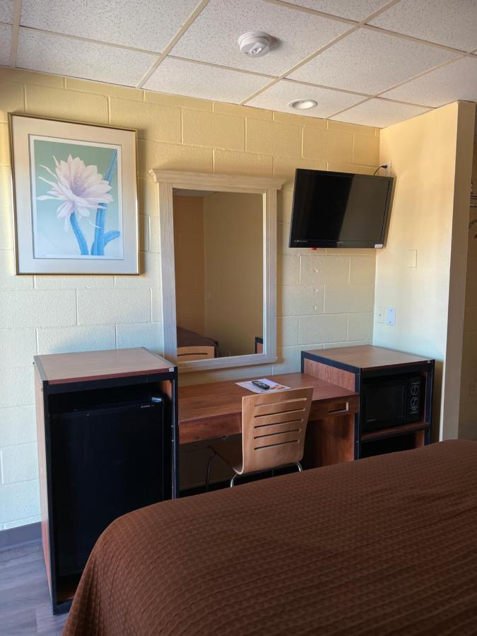 Executive Inn & Suites Lackland Afb Сан Антонио Екстериор снимка